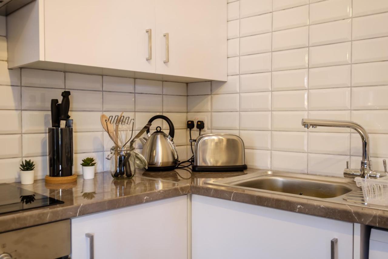 The Joy - Centre One Bedroom Flat Larnaca Extérieur photo